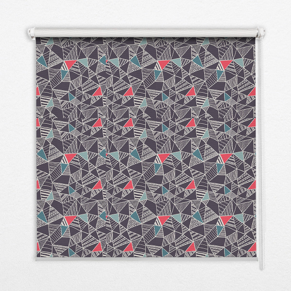 Modern roller blind con patrón decorativo