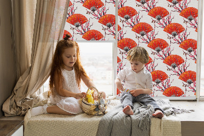 Modern roller blind con tejido rojo para ventanas