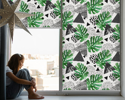 Modern roller blind con estampado de triángulos y puntos