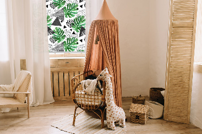Modern roller blind con estampado de triángulos y puntos