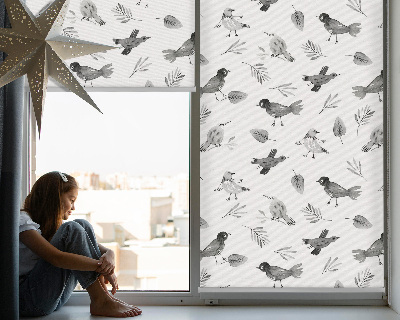 Modern roller blind con dibujos de pájaros y hojas
