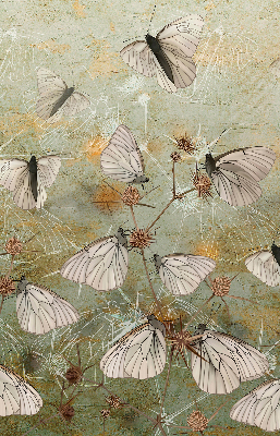 Estor enrollable para ventana con diseño de mariposas en un prado