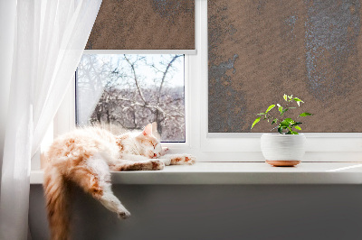 Modern roller blind con acabado de chapa metálica oxidada