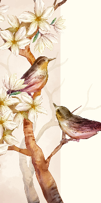 Estor enrollable con estampado de pájaros en un árbol con flores