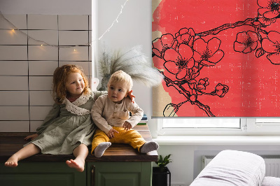 Estor enrollable para ventana con diseño de flores en un círculo rojo