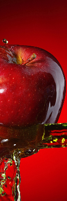 Estor opaco en color manzana roja con diseño de profundidades