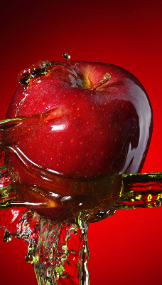 Estor opaco en color manzana roja con diseño de profundidades