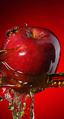 Estor opaco en color manzana roja con diseño de profundidades