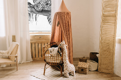 Estor decorativo con guepardos dibujados en una rama