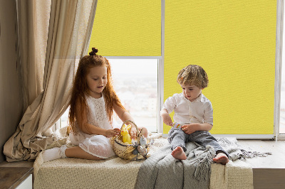 Estor decorativo amarillo