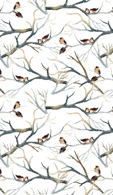 Estor opaco con diseño de pájaros en un árbol