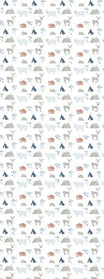 Estor opaco con diseño de montañas, lluvia y animales