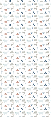 Estor opaco con diseño de montañas, lluvia y animales