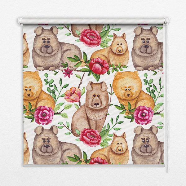 Estor decorativo con diseño de perros entre las flores