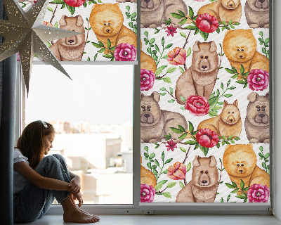 Estor decorativo con diseño de perros entre las flores