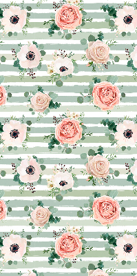 Estor decorativo con rosas sobre rayas horizontales verdes