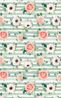 Estor decorativo con rosas sobre rayas horizontales verdes