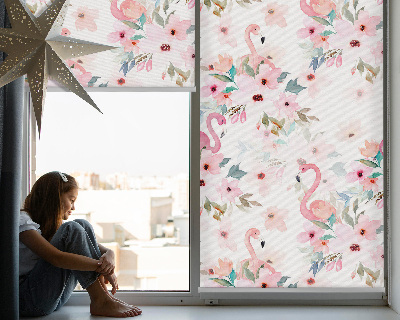 Estor opaco con estampado de flamencos entre las flores