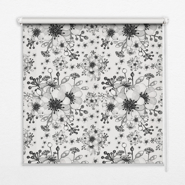 Estor decorativo con diseño de flor dibujada