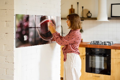 Pizarra cocina Una copa de vino tinto