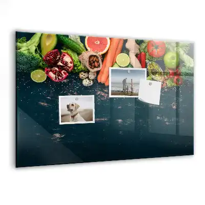 Pizarra magnética para dibujar modelo verduras en la mesa