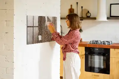 Pizarra magnética con rotulador en madera oscura