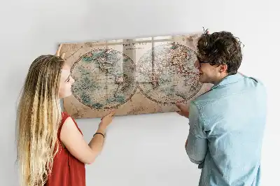 Mapa del globo terráqueo con pizarra magnética y rotulador