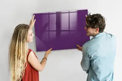 Pizarra magnética con rotulador de color violeta