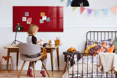 Pizarra magnética con rotulador de color rojo