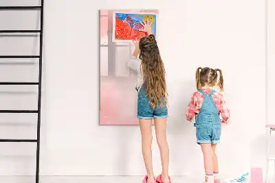 Pizarra magnética borrable de cristal en color mármol rosa