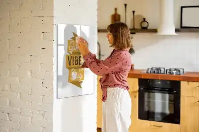 Pizarra magnética decorativa con rotulador diseño solo buenas vibras