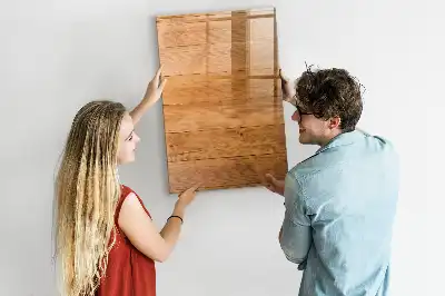 Pizarra magnética decorativa con rotulador y diseño en paneles de madera