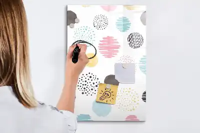 Pizarra magnética decorativa con rotulador diseño de círculos coloridos