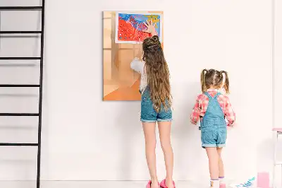 Pizarra magnética decorativa diseño de abstracción de triángulos con rotulador incluido