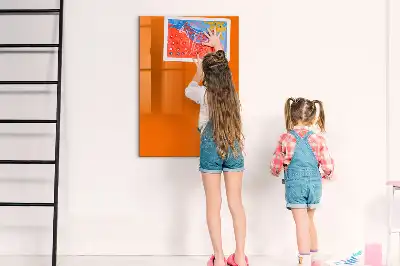 Pizarra magnética decorativa con rotulador de color naranja