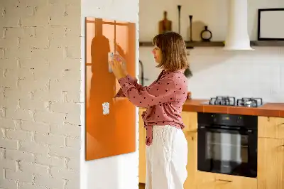 Pizarra magnética decorativa con rotulador de color naranja