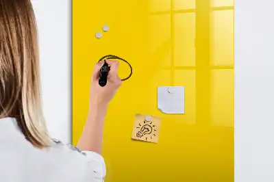Pizarra magnética decorativa con rotulador color amarillo claro