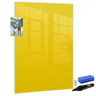 Pizarra magnética decorativa con rotulador color amarillo claro