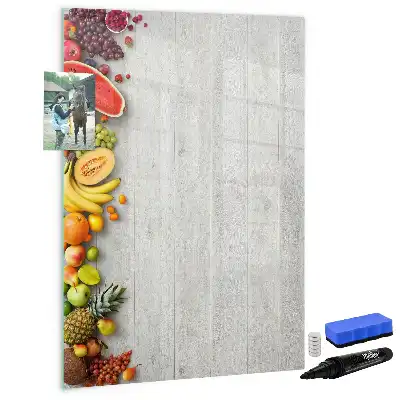 Pizarra magnética decorativa con diseño de verduras sobre madera y rotulador