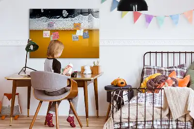 Pizarra magnética de pared con rotulador incluido