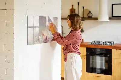 Pizarra magnética de pared con rotulador modelo con diseño de abstracción pintada