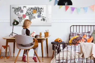 Pizarra de cristal borrable con imanes diseño con nombres de continentes formados por letras