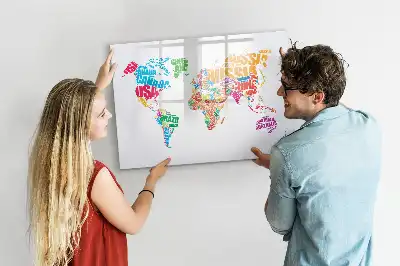 Pizarra magnética de pared con rotulador diseño de nombres de países coloridos