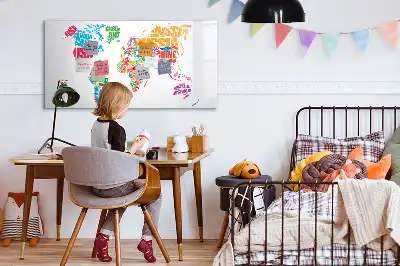 Pizarra magnética de pared con rotulador diseño de nombres de países coloridos