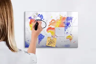 Pizarra de cristal borrable con imanes de mapa del mundo en acuarela