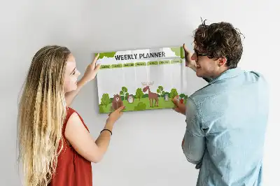 Pizarra magnética de pared con diseño de horario de clases y rotulador