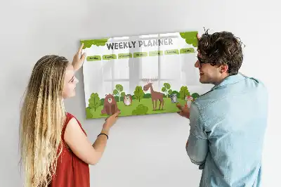 Pizarra magnética de pared con diseño de horario de clases y rotulador