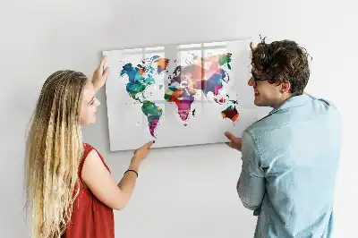 Mapa del mundo de triángulos pizarra magnética de pared con rotulador