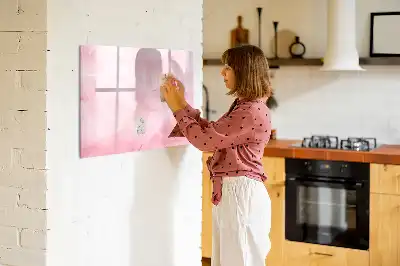 Pizarra magnética de pared con rotulador y diseño de abstracción de plumas