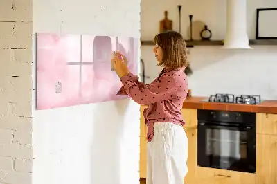 Pizarra magnética de pared con rotulador y diseño de abstracción de plumas